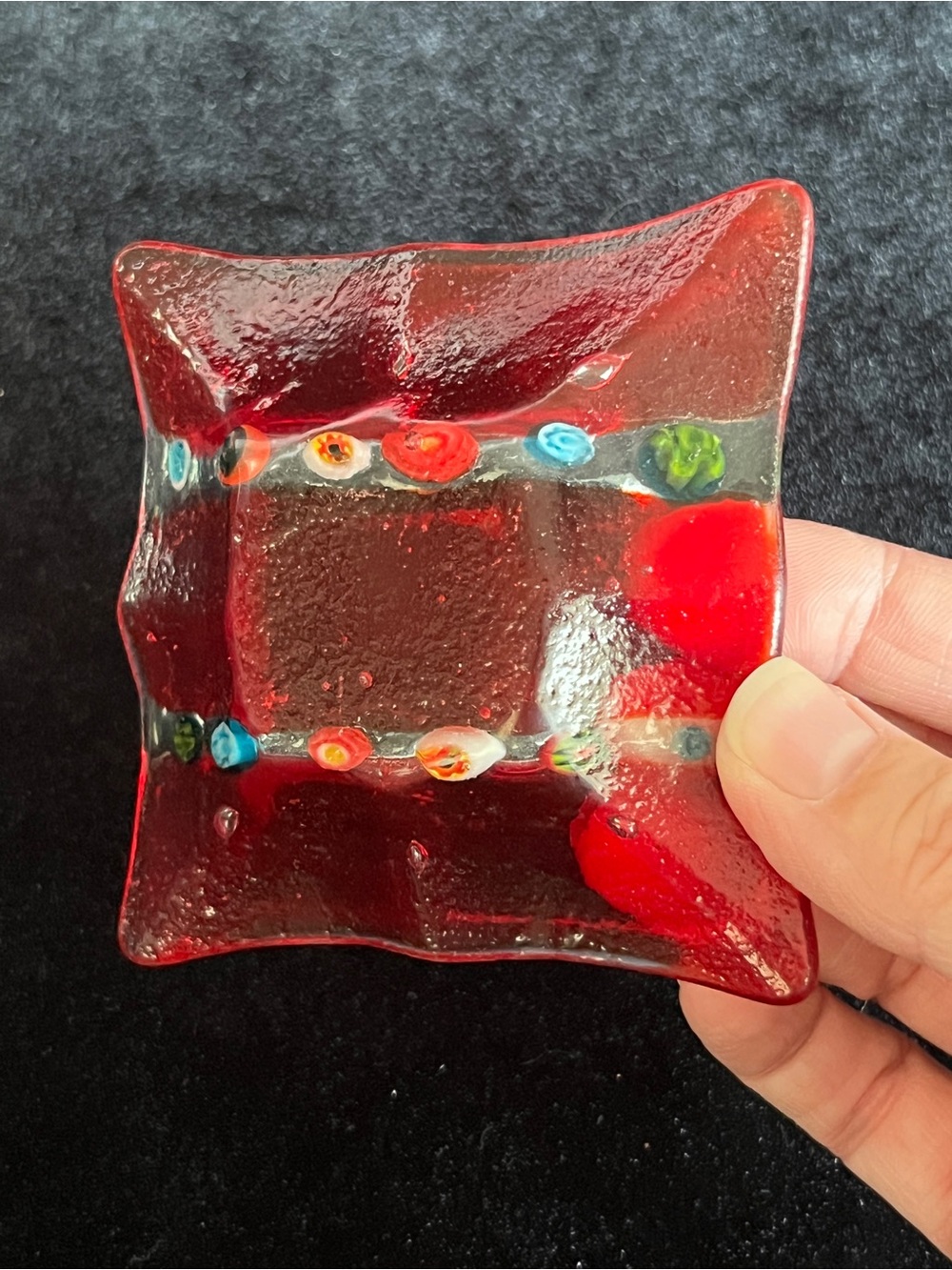 Fused Glass Small Red Trinket Tray with Millefiore - Picture 7 of 8